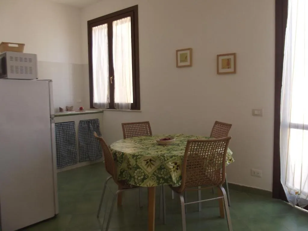 Residence Favonio Favignana 0*,