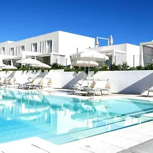 https://resort-con-piscina-a-soli-250-mt-dalla-spiaggia-la-pelosa.in-sardinia.net